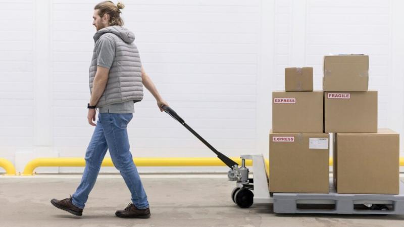 Carrinho de Carga Pequeno: 7 Vantagens Incríveis para Você