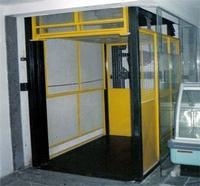 Manutenção de elevador monta carga